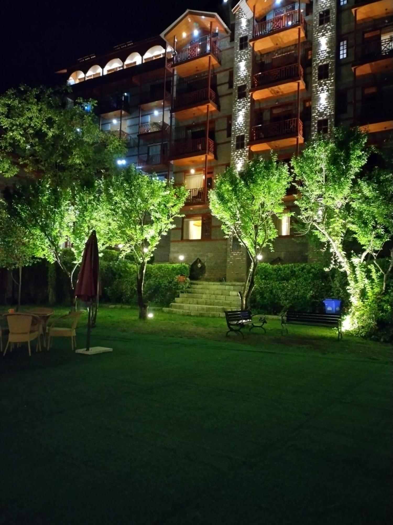 Regenta Inn By Riverside Manali Экстерьер фото