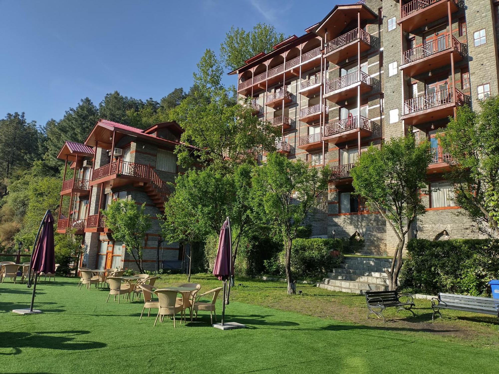 Regenta Inn By Riverside Manali Экстерьер фото