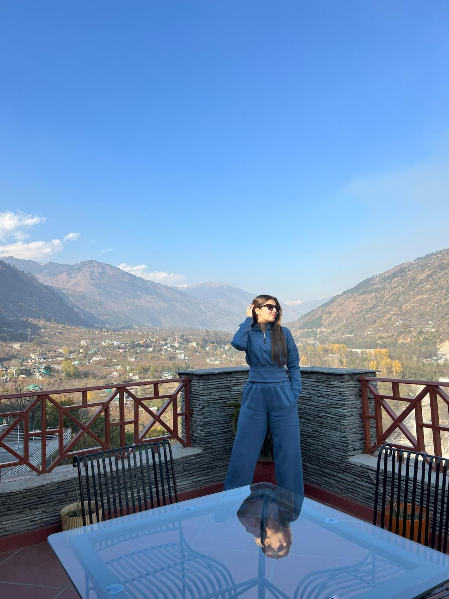 Regenta Inn By Riverside Manali Экстерьер фото