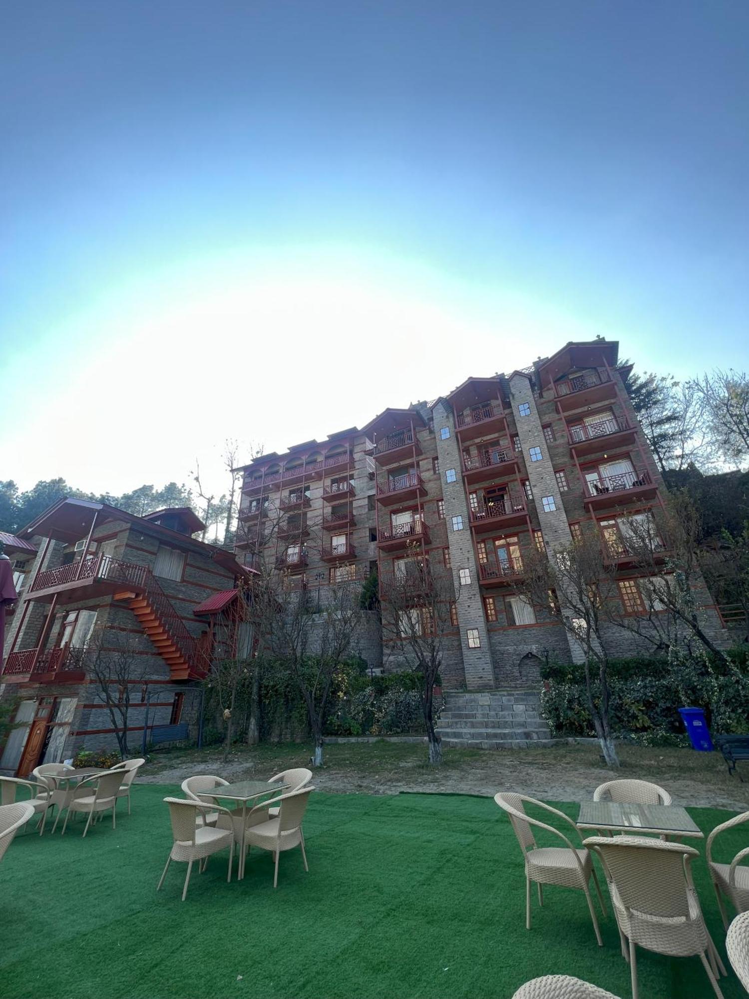 Regenta Inn By Riverside Manali Экстерьер фото