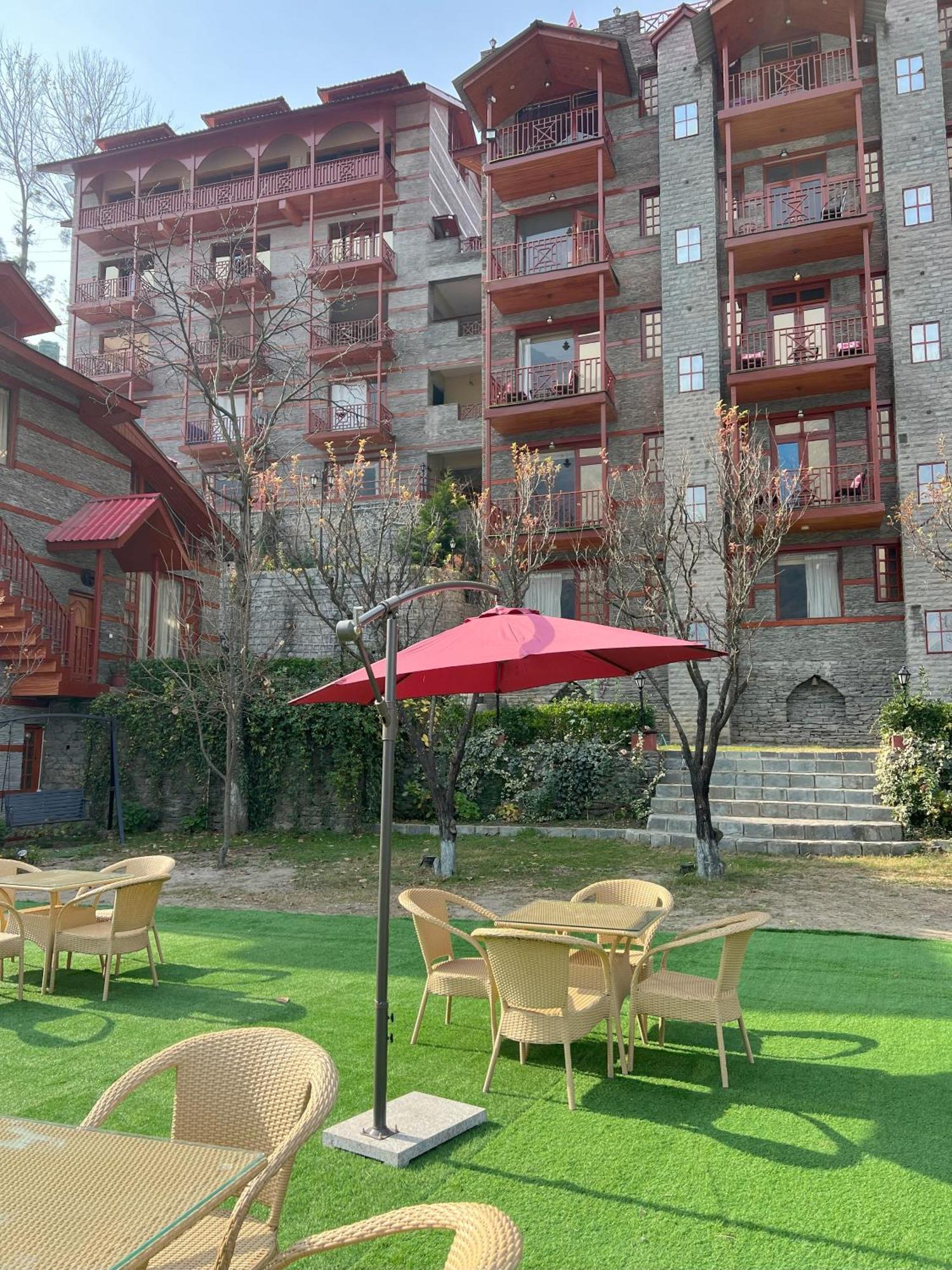 Regenta Inn By Riverside Manali Экстерьер фото