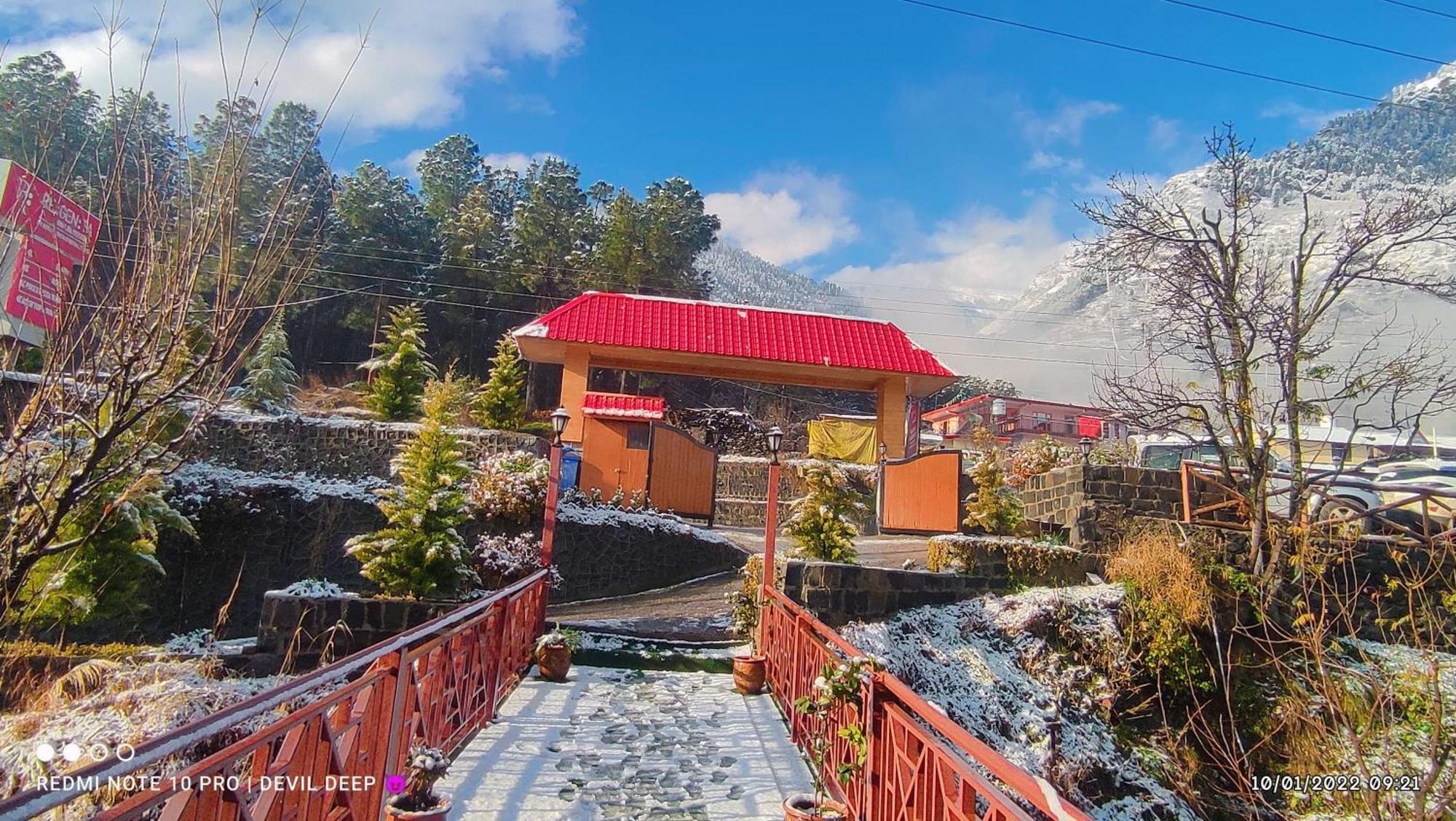 Regenta Inn By Riverside Manali Экстерьер фото