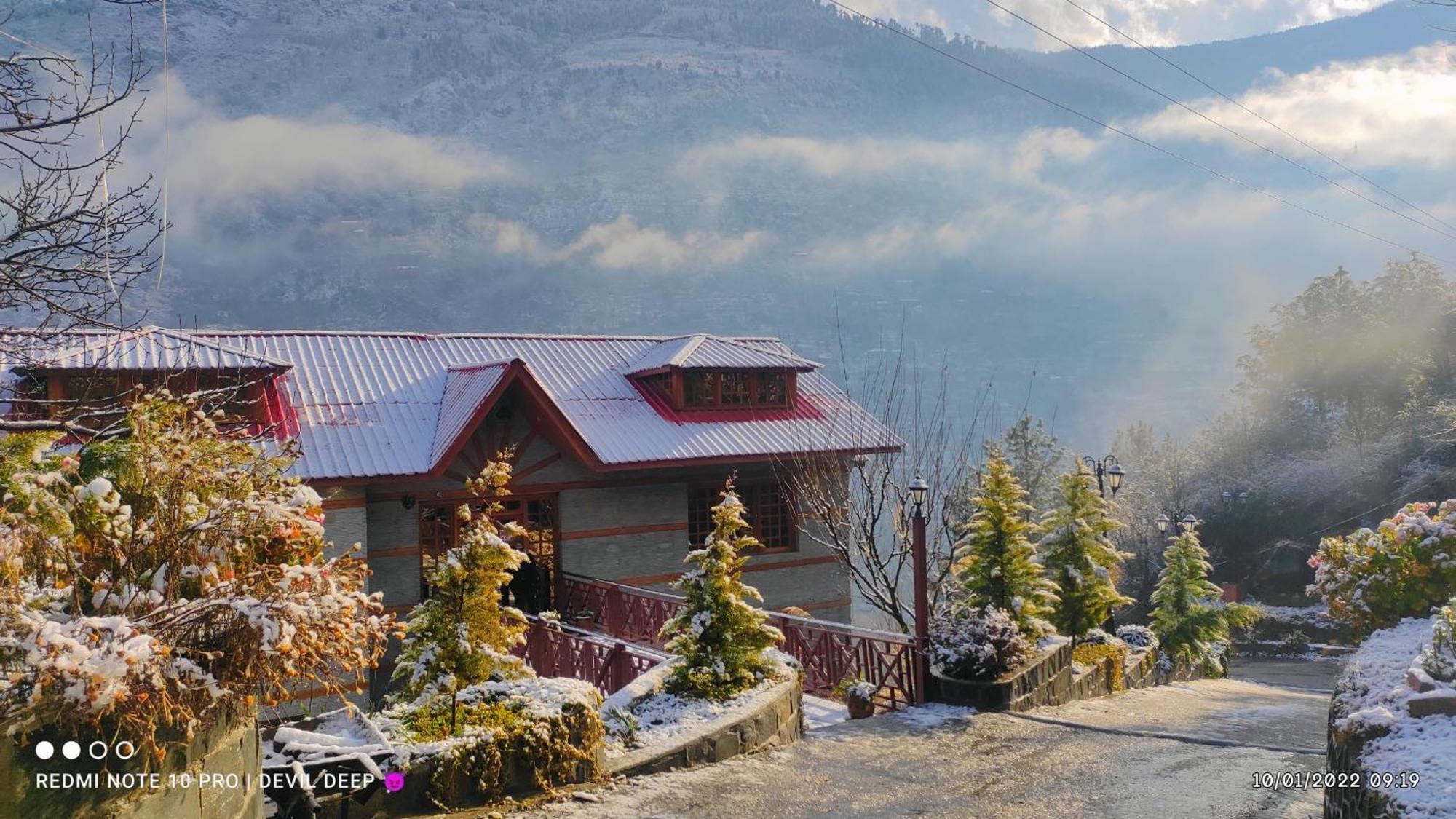 Regenta Inn By Riverside Manali Экстерьер фото