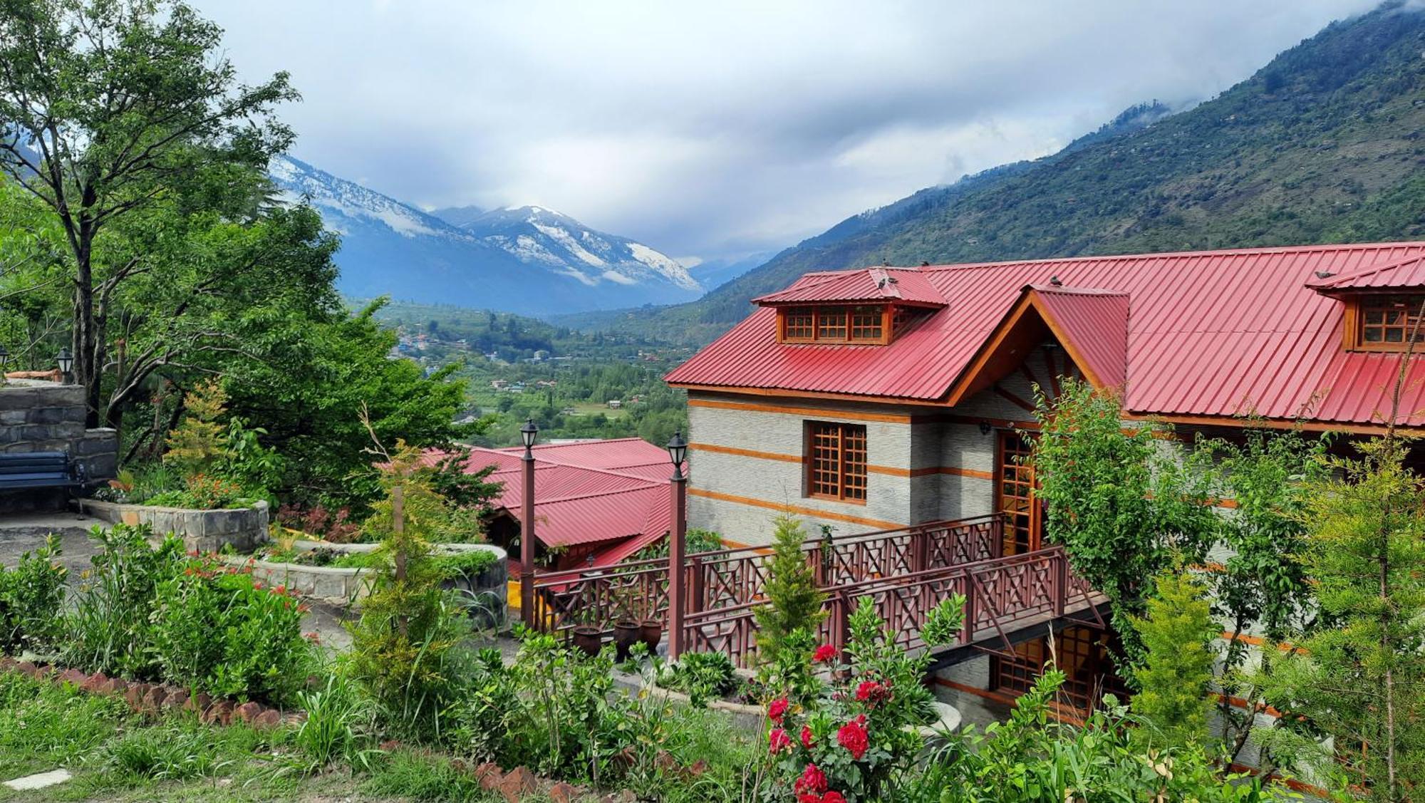 Regenta Inn By Riverside Manali Экстерьер фото